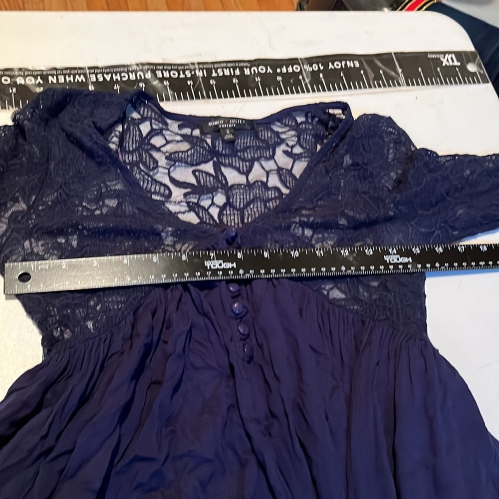 Romero & Juliet Couture size small navy blue lace long bell sleeve dress - Picture 10 of 11